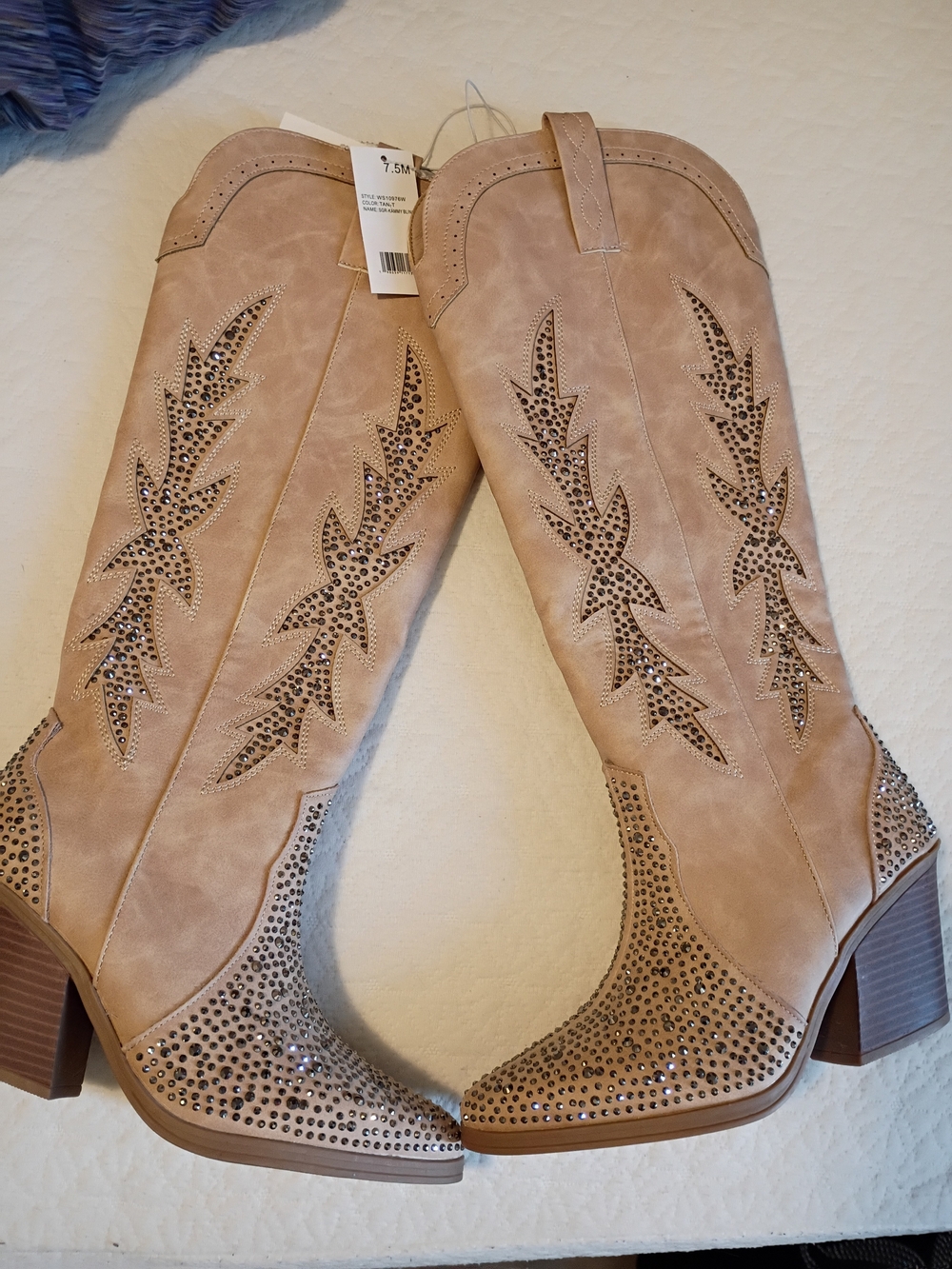 Women's Rhinestone Western Boot✨